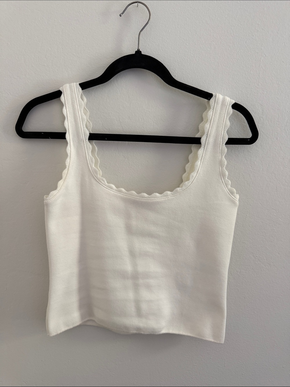 Zara White Scalloped-Trim Tank Top